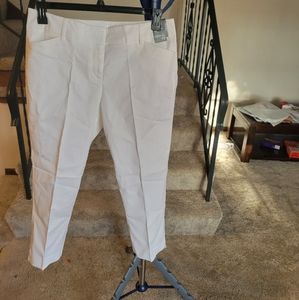White New York & Company 7th Avenue capris